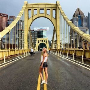 Meet your Posher, Abby